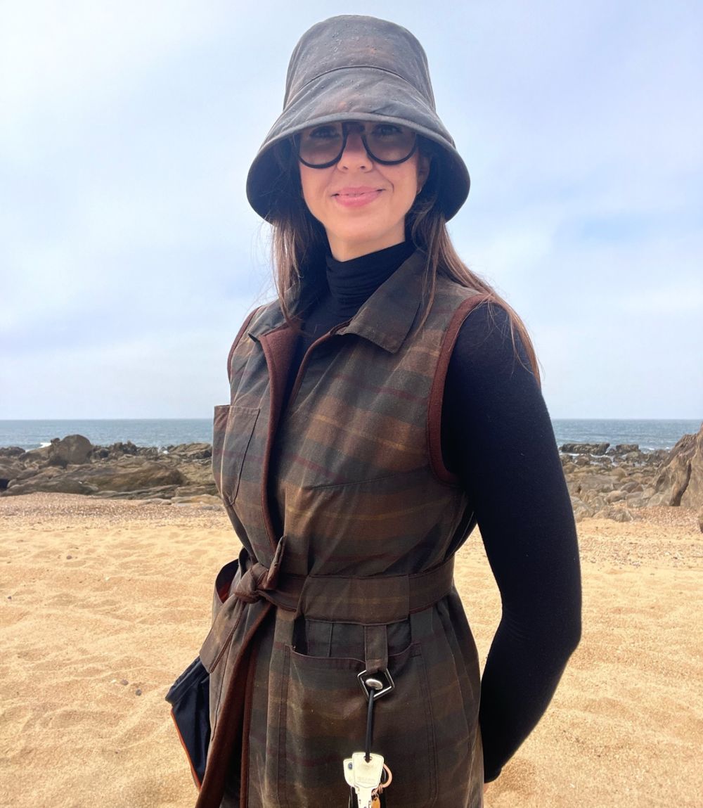 The Gilet worn, brown